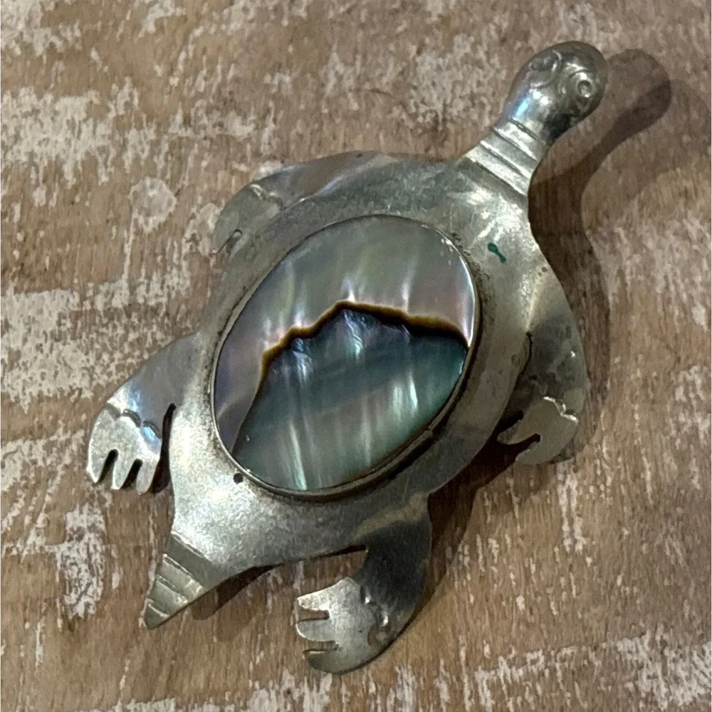 Vintage Turtle Brooch Abalone Shell Inlay Pin Silver Tone Boho